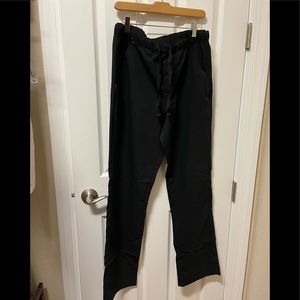 Used Men’s Figs scrub pants medium